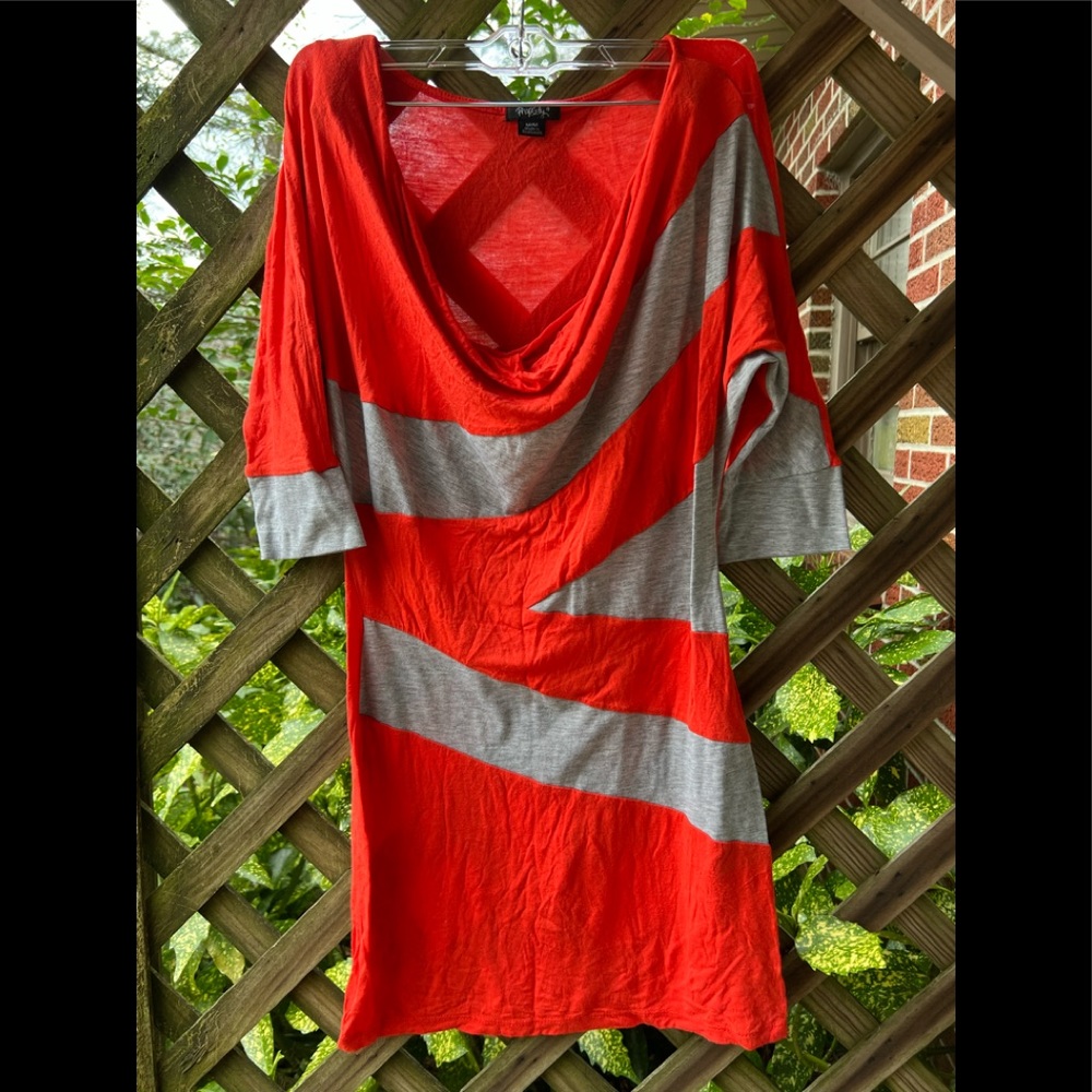 Scoop neck orange and gray dress